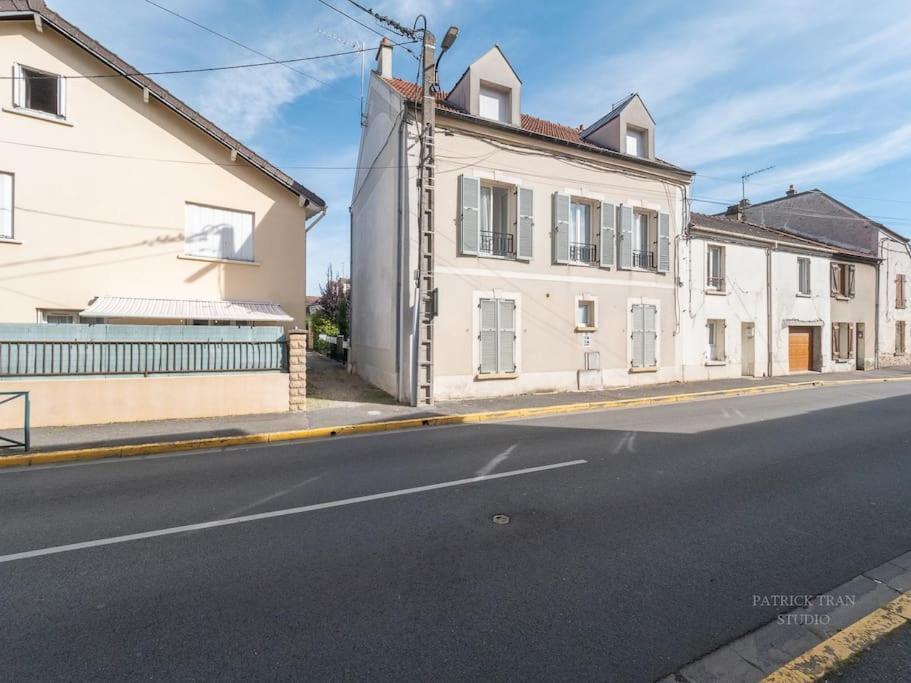 Appartement 7 Personnes Pres De Disney & Paris Chanteloup En Brie Exterior foto