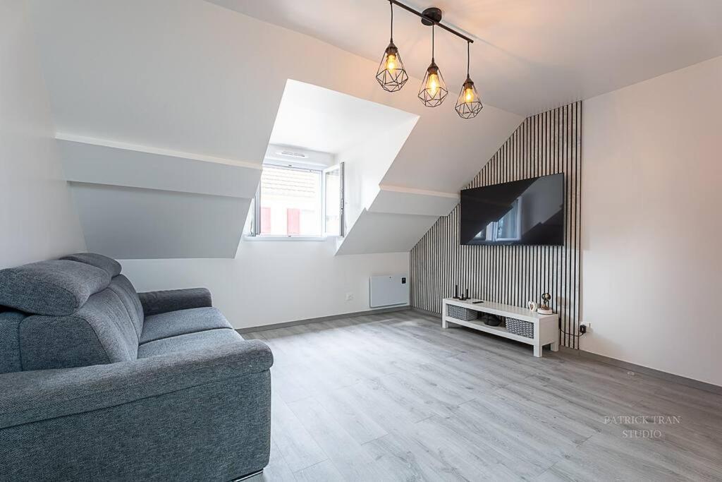 Appartement 7 Personnes Pres De Disney & Paris Chanteloup En Brie Exterior foto